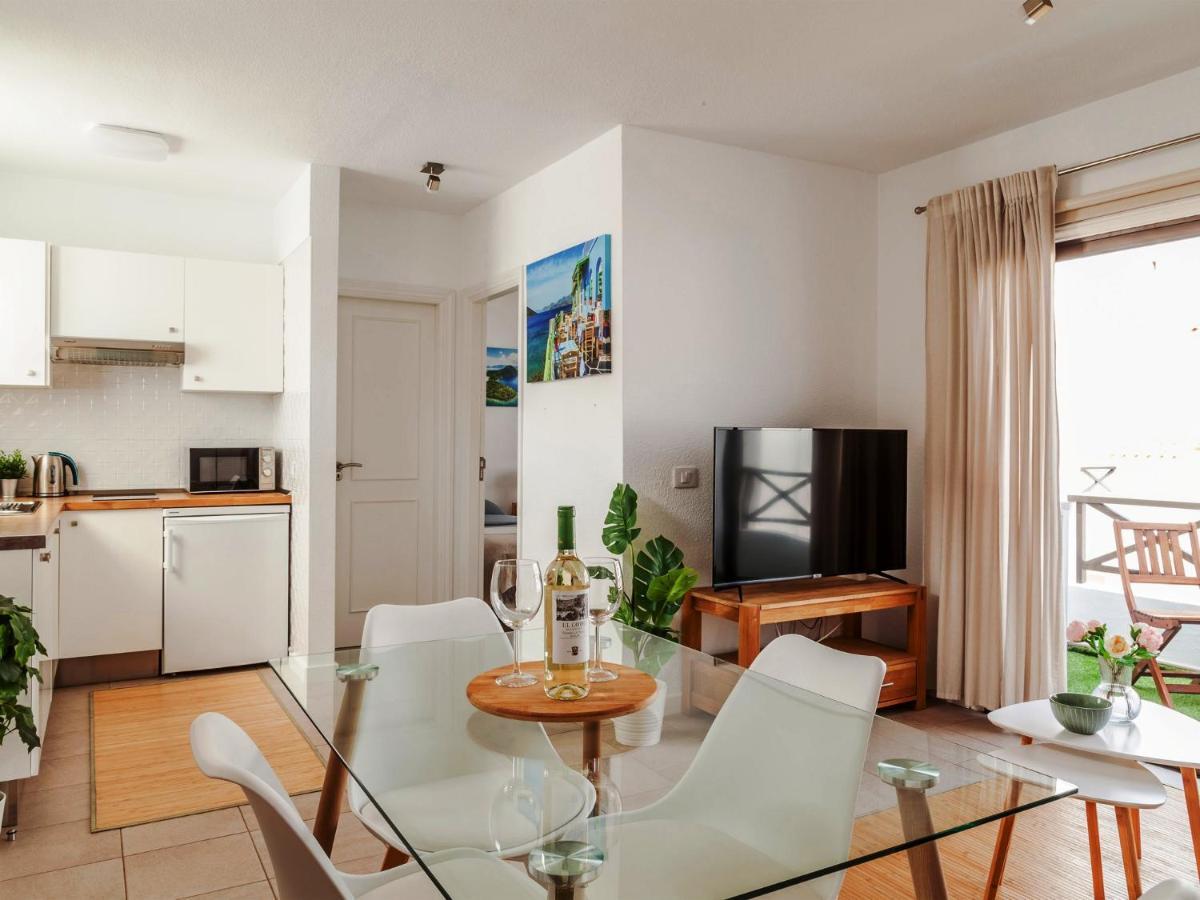 Blue Waters Apartment With Heated Pool Costa Del Silencio Ngoại thất bức ảnh