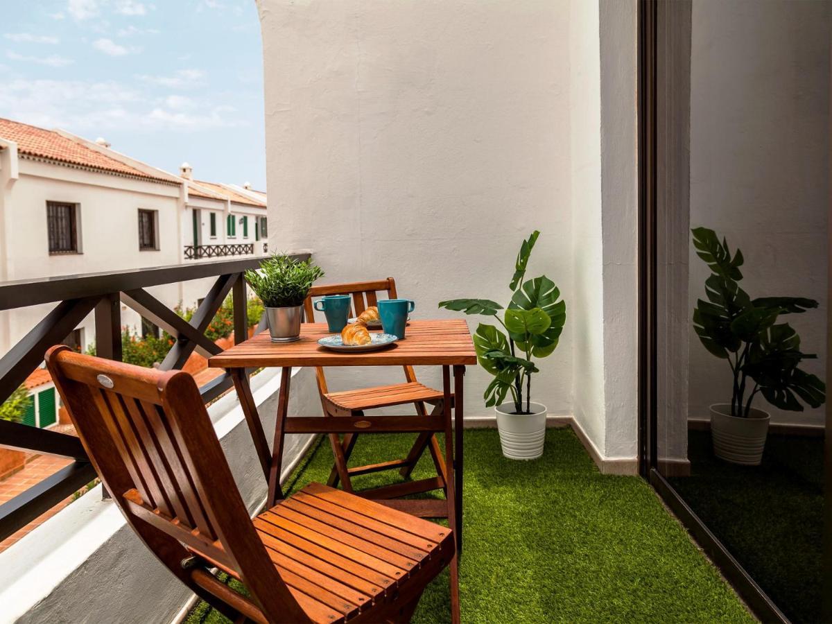 Blue Waters Apartment With Heated Pool Costa Del Silencio Ngoại thất bức ảnh