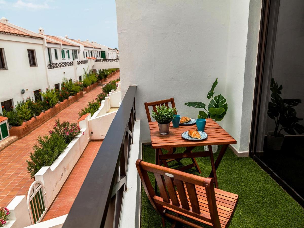 Blue Waters Apartment With Heated Pool Costa Del Silencio Ngoại thất bức ảnh